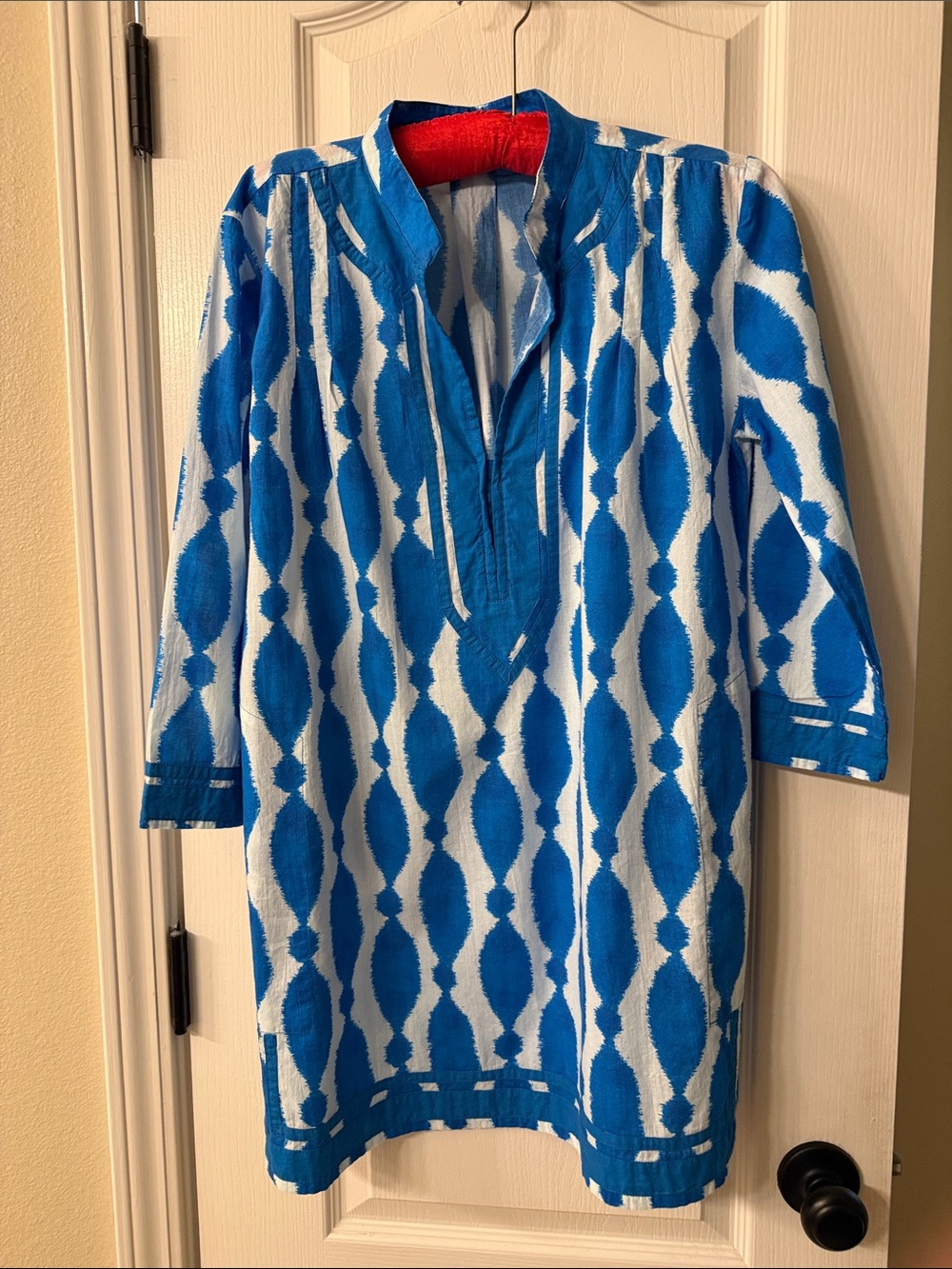 Ro’s Garden Blue and White Printed Tunic Dress